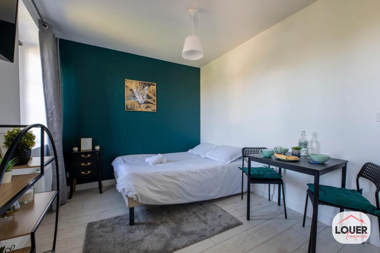 Le Bistrot 8 Cosy Et Chaleureux Gare D'Ambroise Appartement Nazelles-Negron Buitenkant foto